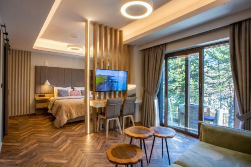 Adryades Luxury Apartments