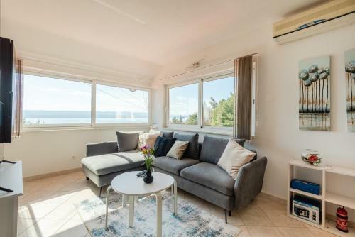 Apartman Traper With Sea View And Private Pool