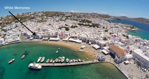 White Memories, Seafront Luxury Apartment Mykonos