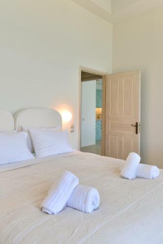 White Memories, Seafront Luxury Apartment Mykonos