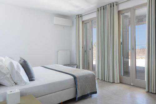 Black Diamond Luxury Villa Cassiope Mykonos