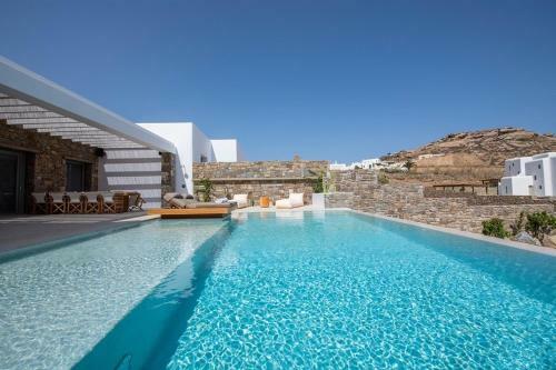 Mardazur Luxury Villa