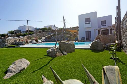 Cycladic Breeze Villa With Private Pool