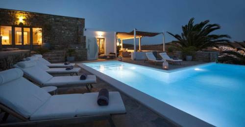 Villa White House 9 Bedrooms