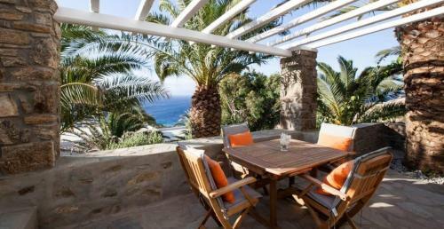 Villa White House 8 Bedrooms