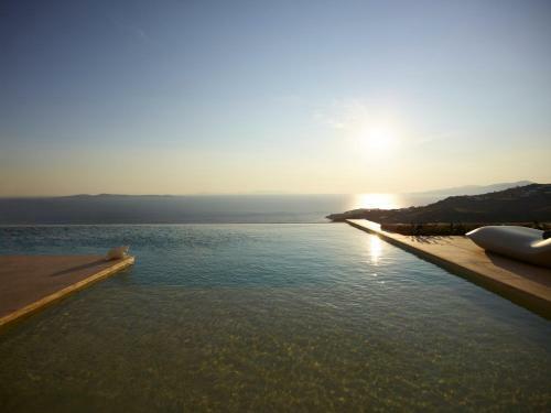 Absolute Paradise Villa Tourlos