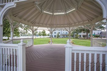 Hotel Oakwood Resort