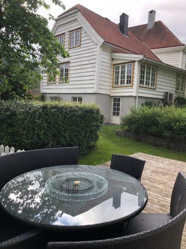 Stryn - Idyllisk Hus
