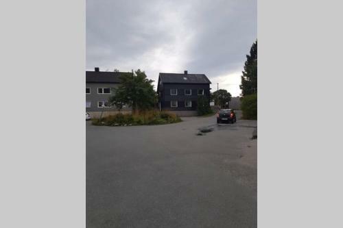 Hus I Rolig Str�k Sentralt I Svolv�r.