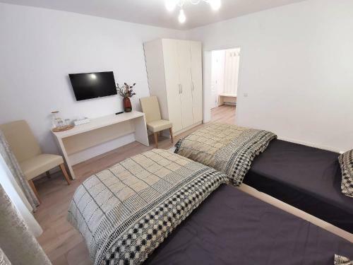 Hostal Vila Aras