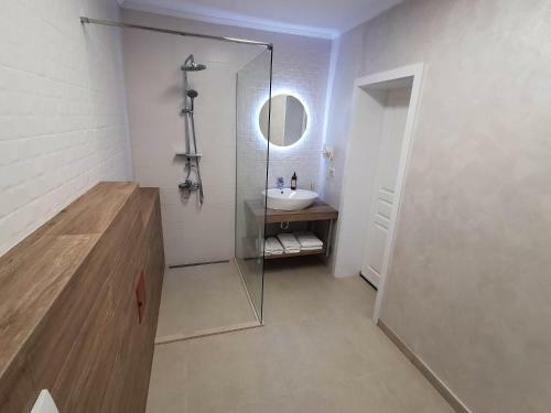 Hostal Vila Aras