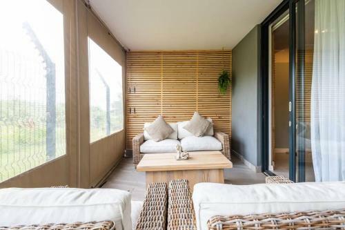 Coral Point Executive 3 Bedroom Apartment
