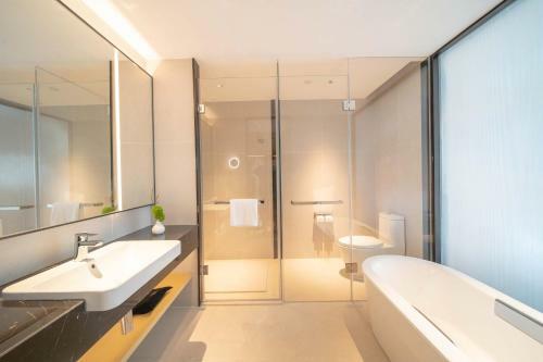 Hotel Holiday Inn Qinhuangdao Haigang