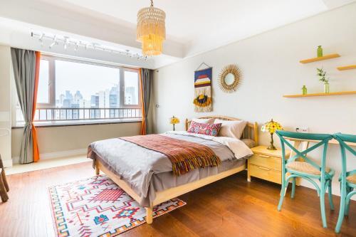 Hotel Qingdao Shinan �wusi Square