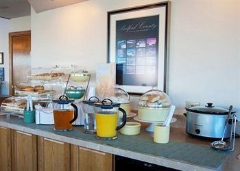Hotel Quality Inn Breeze Manor