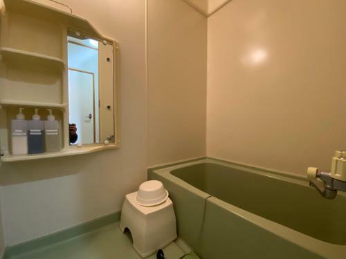 Hostal Ninjaart Furano Cottage