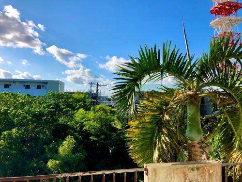 Hostal Happy Island Miyako