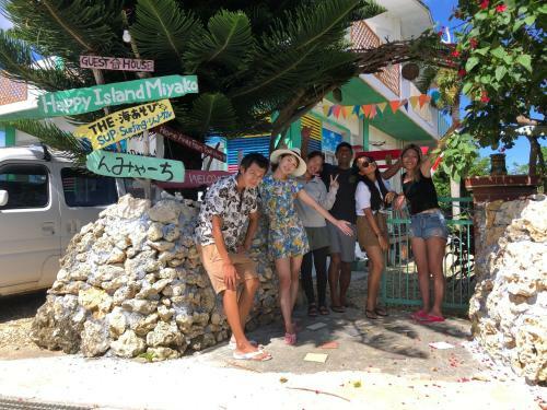 Hostal Happy Island Miyako