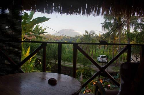 Lodge Jasri Dalem Surf Retreat