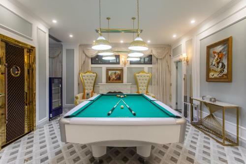 Villa ?????????????