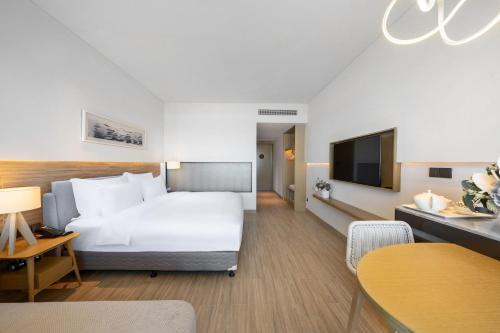 Long Cheer Zanyee Hotel