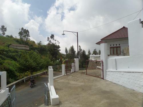 Hostal Savana Guesthouse