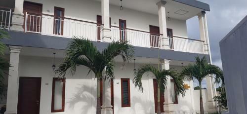 Hostal 7l Guest House