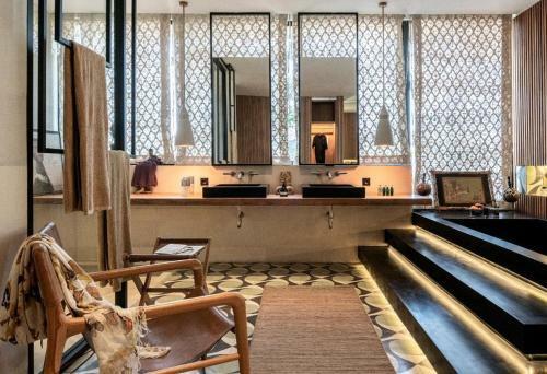 The V House Bali - Luxurious Designer Villa In Canggu