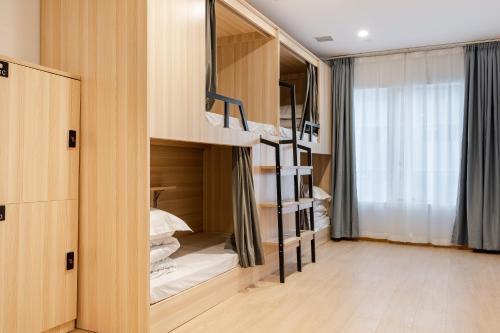 Hotel ??????