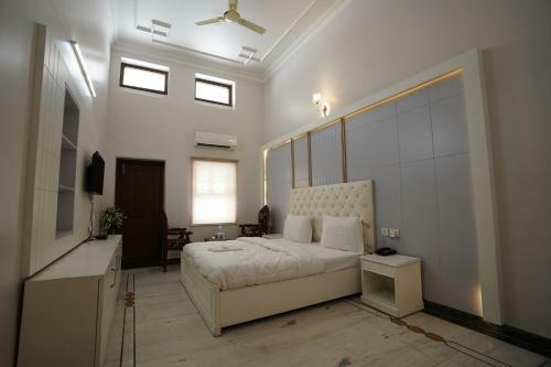 Hotel Shakuntala Residency By Wb Inn
