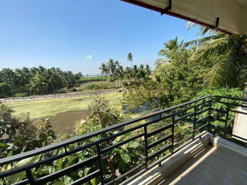 Hostal Living Edge Residency