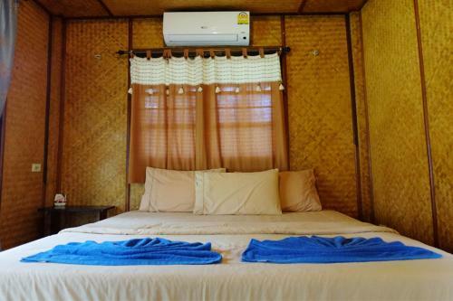 Koh Kood Neverland Beach Resort