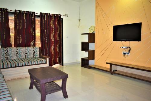 Orison Villas Swimming Pool