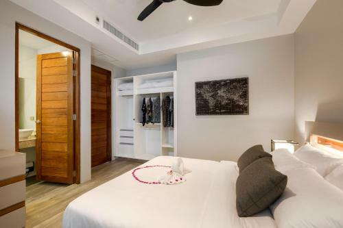 Twin Villas Seaview Kata
