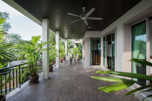 Kata Gardens Beach Apartment