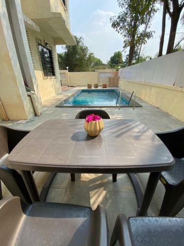Tanishq Villa