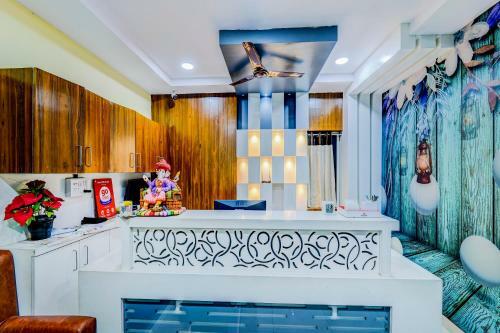 Oyo 66090 Hotel Bsr Grand