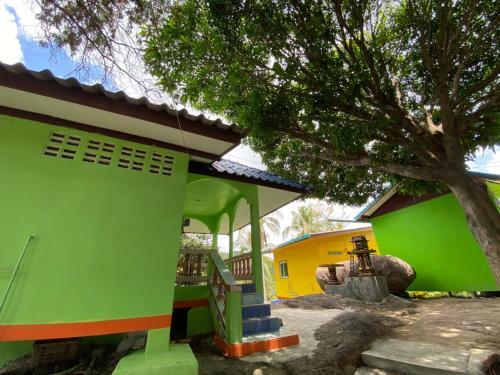 Hostal Sunsea View Bungalow Koh Tao