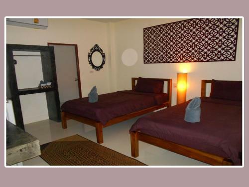 Hostal The Miracle Guesthouse & Diving