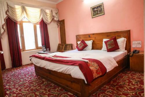 Hotel The Century