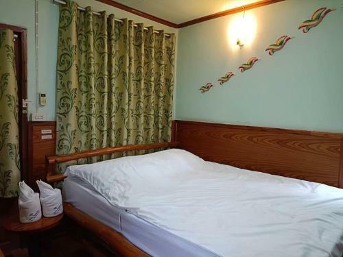 Hotel ???? ??????? ??????-phet Resort, Nakhonthai