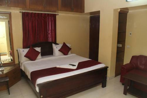 Skyry Hotels T Nagar