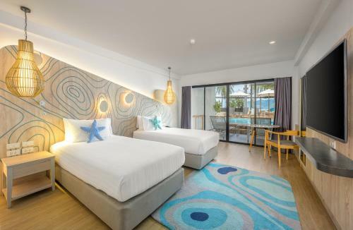 Liv Hotel Phuket Patong Beachfront - Sha Extra Plus