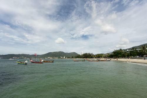 Liv Hotel Phuket Patong Beachfront - Sha Extra Plus