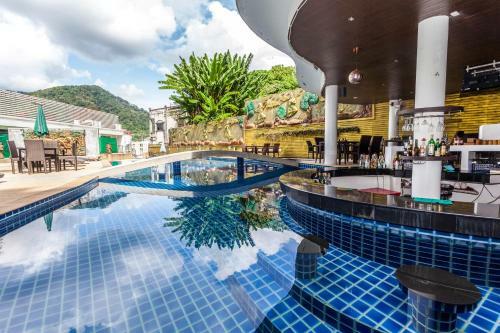 Wazza's Patong Apartment