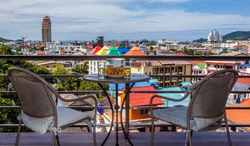 Wazza's Patong Apartment