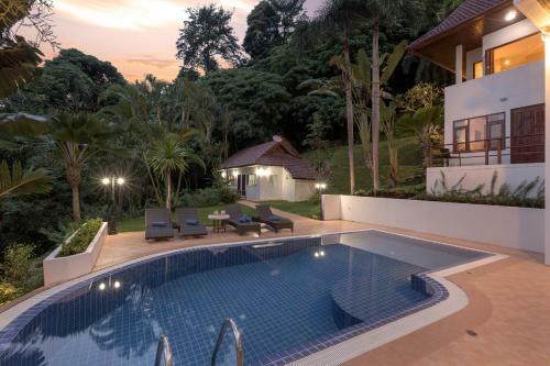 Villa Patong Hill Estate 6