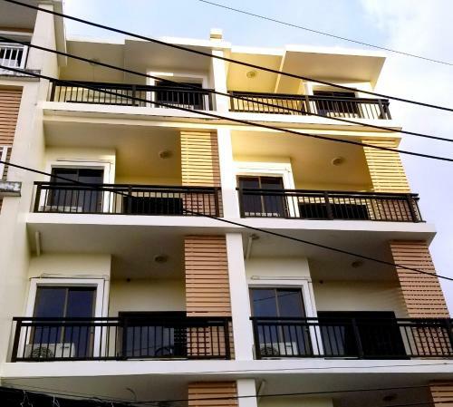 Hostal Kanpai Hotel