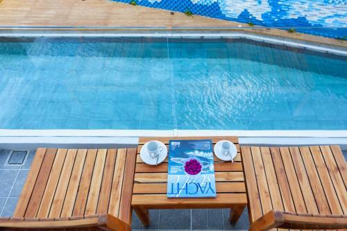 Hotel Anona Beachfront Phuket Resort-sha Extra Plus