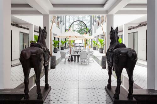 Hotel Anona Beachfront Phuket Resort-sha Extra Plus